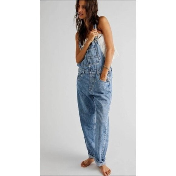 We The Free Ziggy Denim Overalls Women's Size S Slouchy Jean Straight Leg - Picture 1 of 14